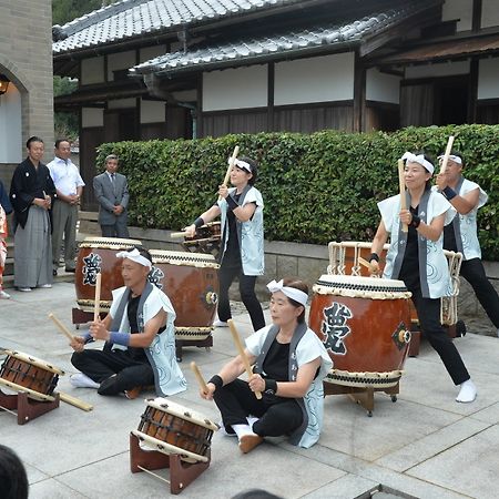 National Historic Landmark Shunyoso Sumoto Buitenkant foto